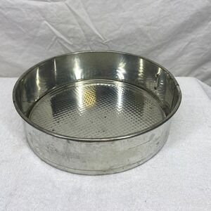 Vintage Round 10 Inch Springform Cake Pan Dimpled Bottom Silver Metal Bakeware